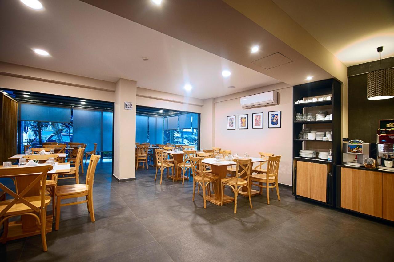 Falireon Hotel Athens Exterior photo